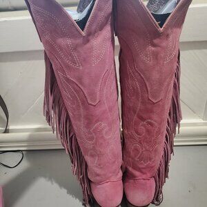 ROCK 'EM BOOTS